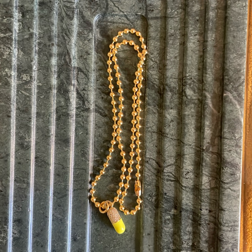 HRH COLLECTION “OBSESSED COLLECTION” NEON YELLOW PILL // GOLD TONED NECKLACE